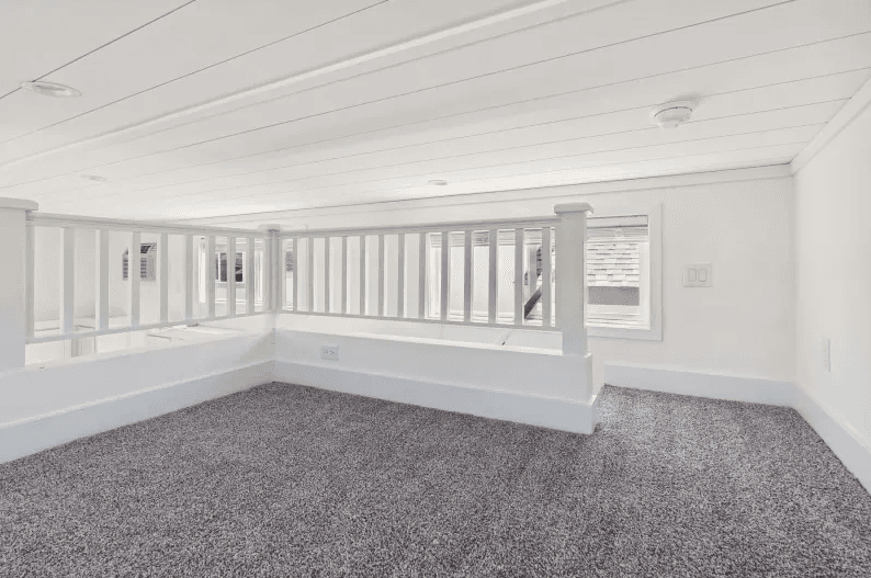 Ath-21l bedroom home features