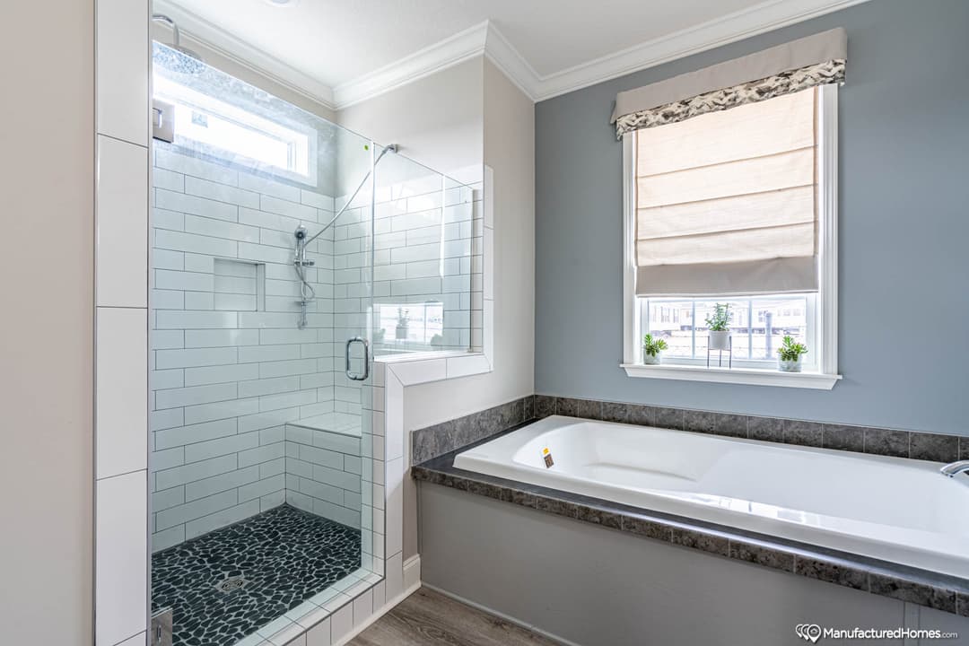Ashley bathroom home features
