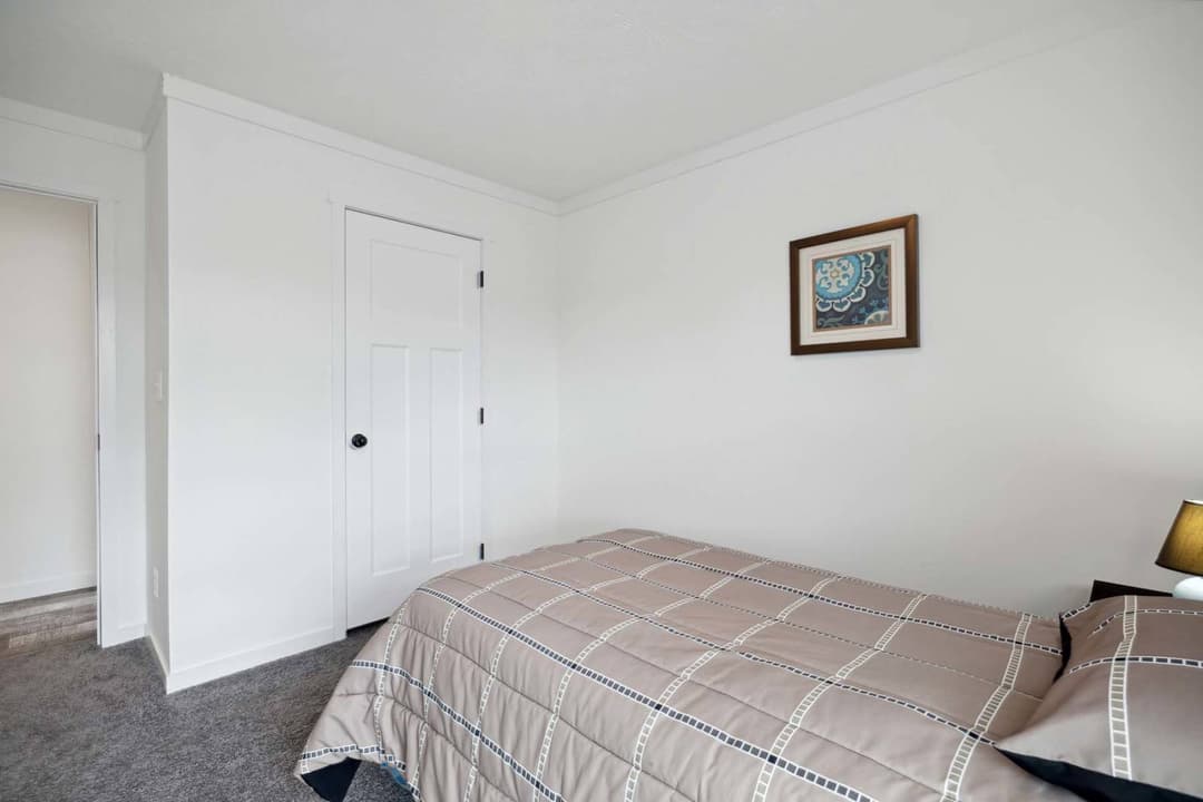East point - elevate 60 bedroom home features