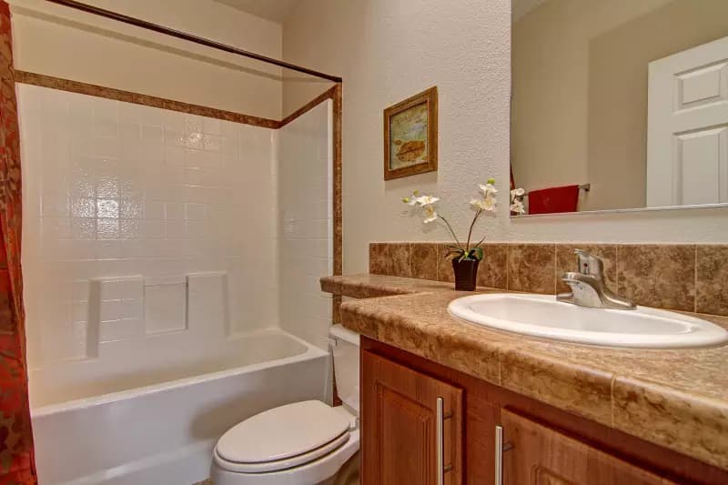 Af2856e bathroom home features