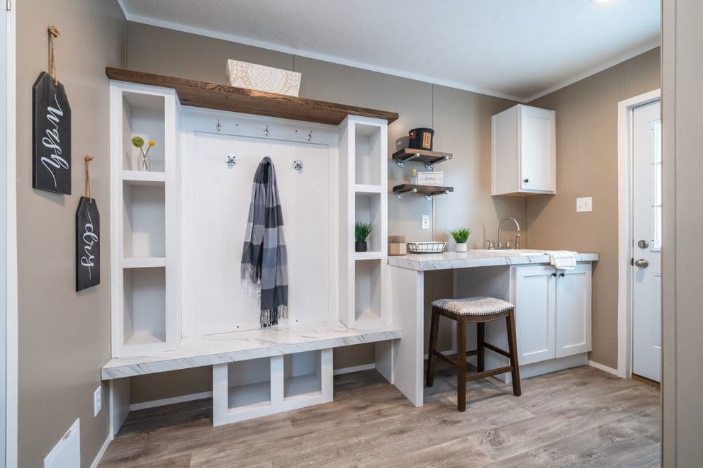 The reserve 60 interior home features