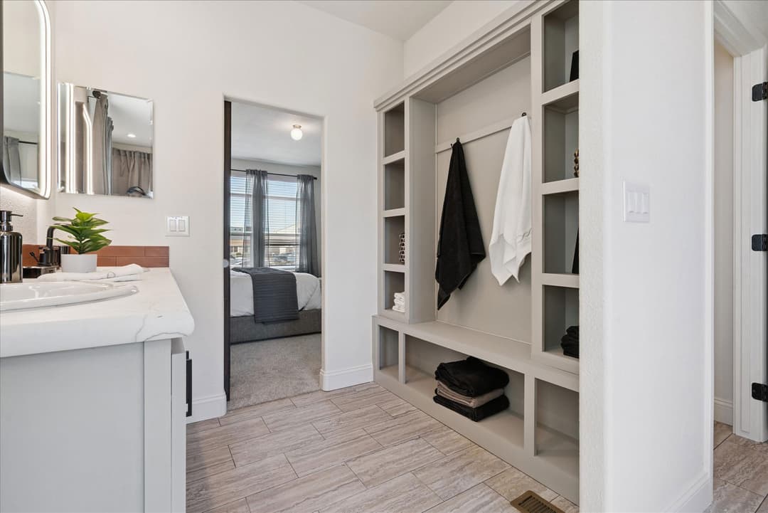 Magnolia  bathroom home features