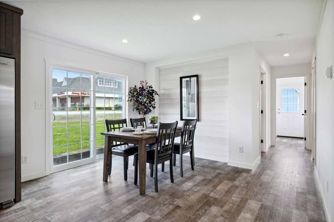 East point - elevate 60 interior home features
