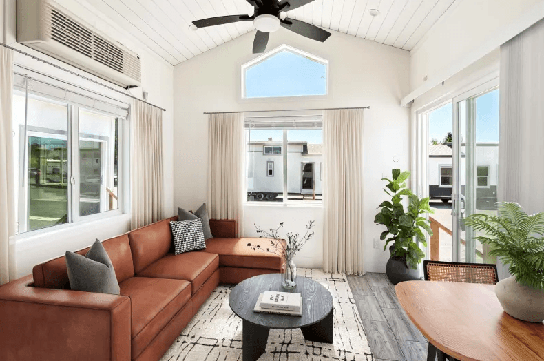 Shpk-12l interior home features