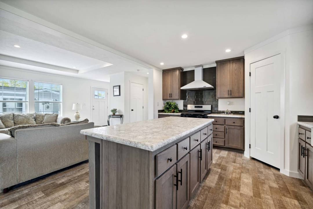 East point - elevate 60 kitchen home features