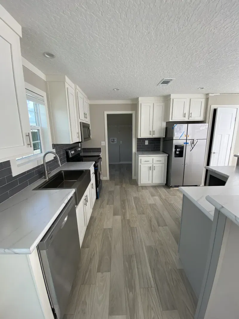 Legend 3260495 kitchen home features