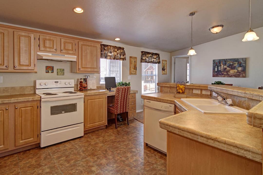 Wittman kitchen home features