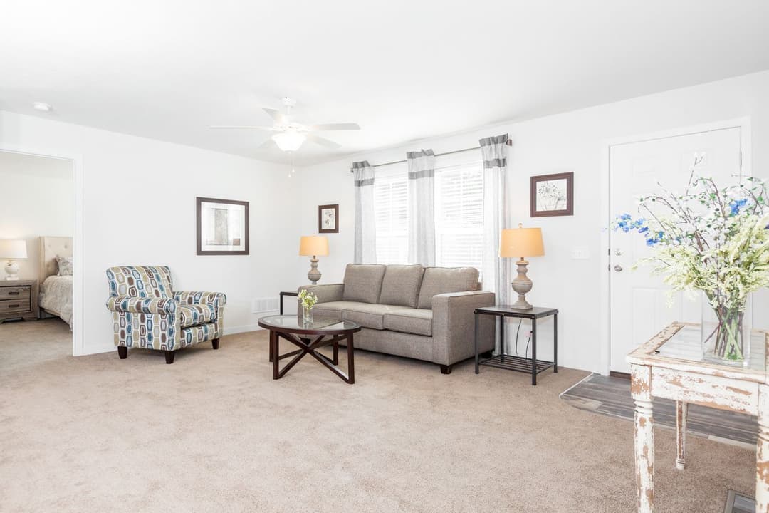 Somerset dr interior home features
