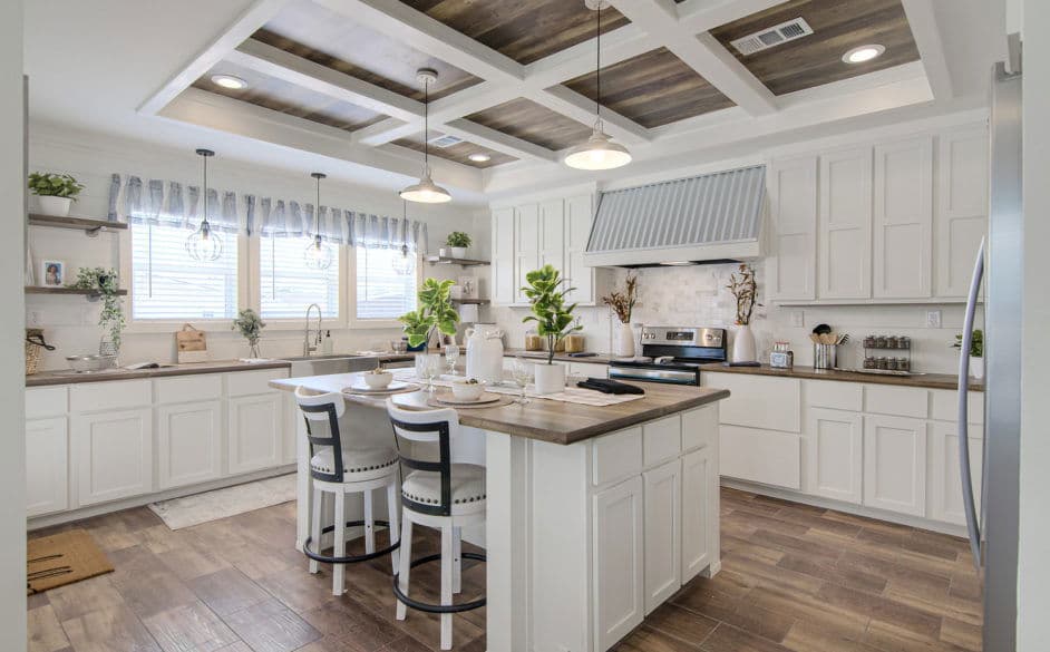 Pearl 6380 kitchen home features