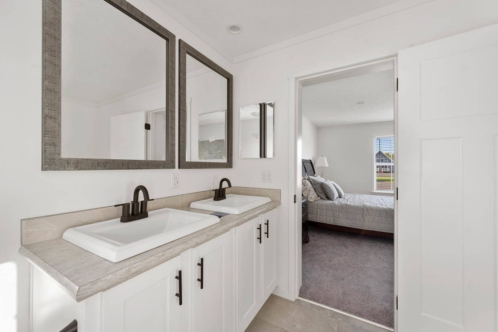 East point - attain bathroom home features