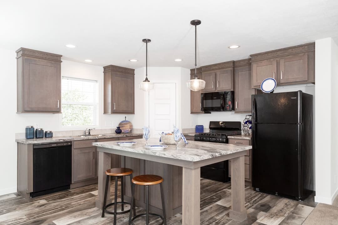 Somerset dr kitchen home features