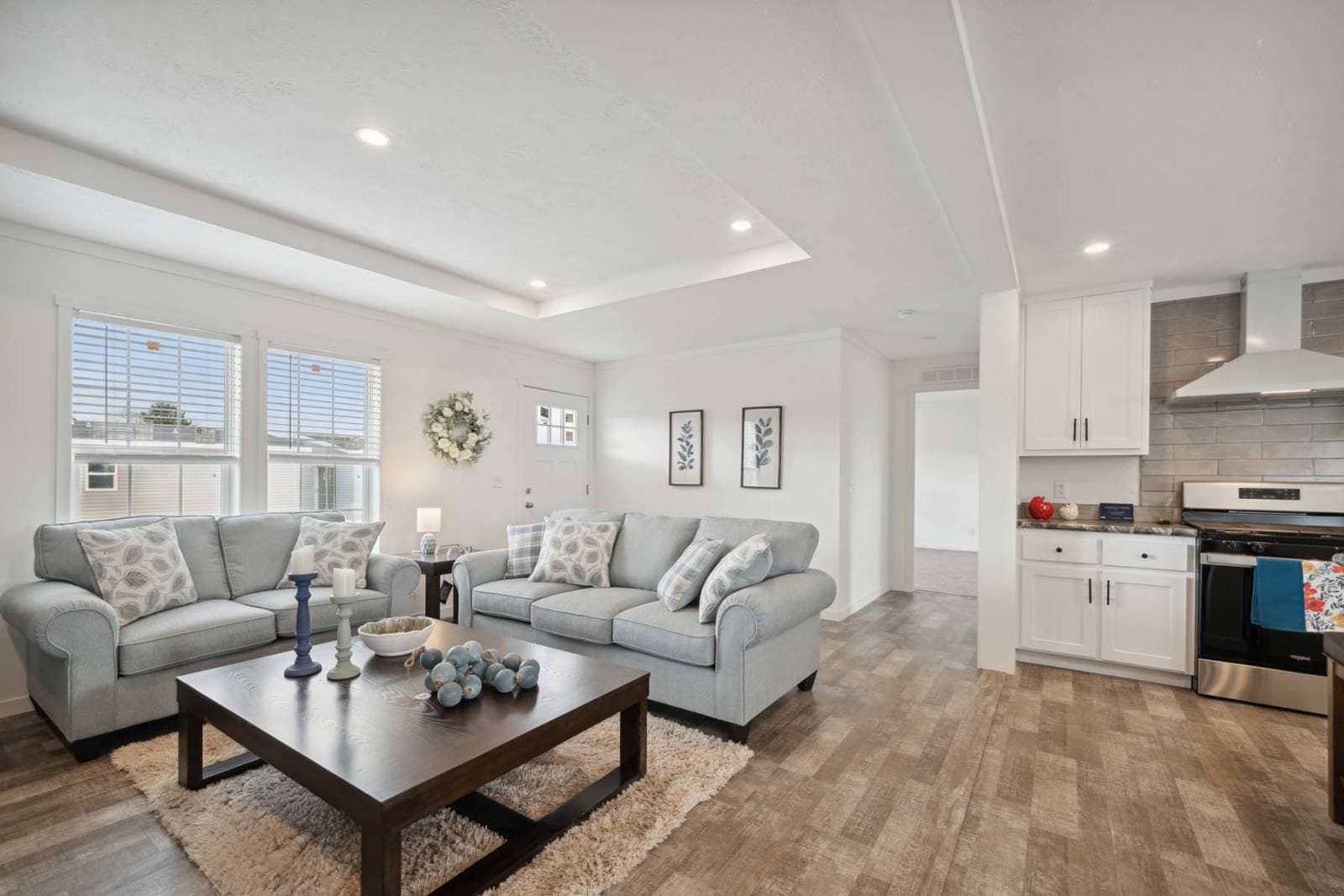 East point - pursuit interior home features