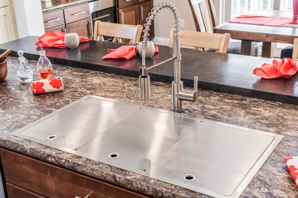 Ultra ranch 2p2403-x ev kitchen home features