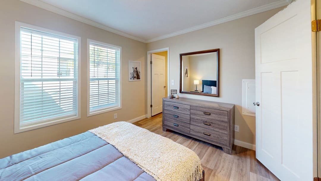 The roanoke duplex interior and bedroom home features