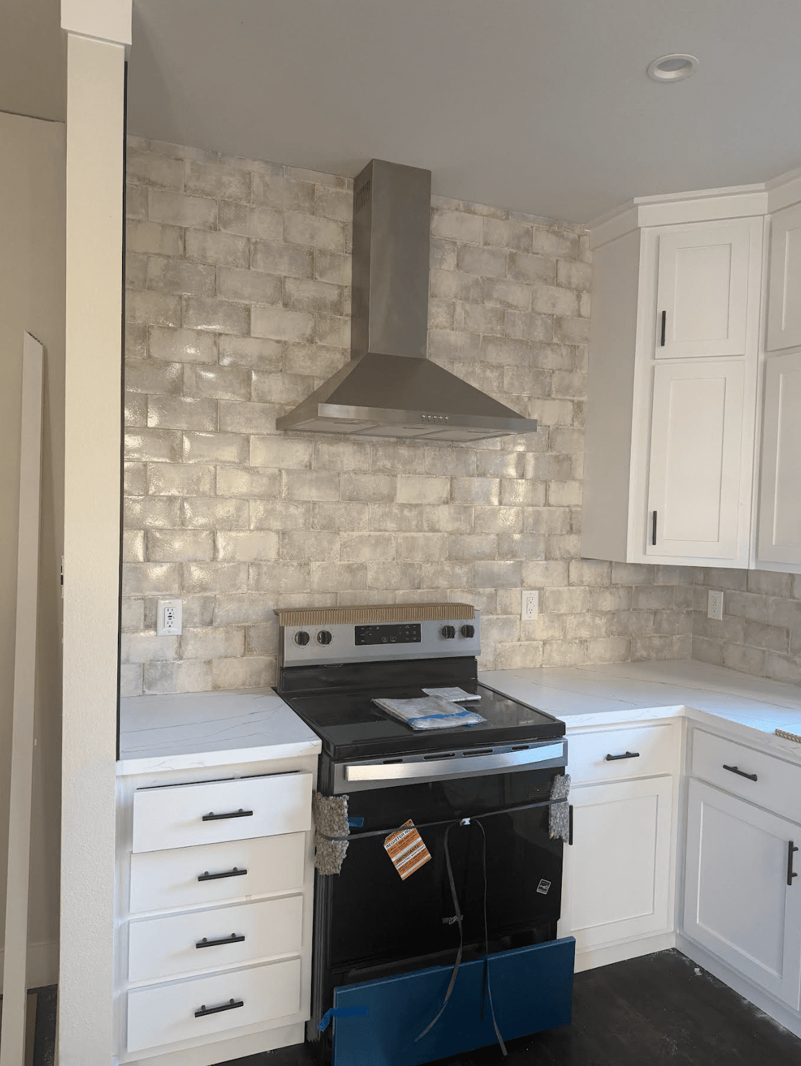 The tiburon kitchen home features