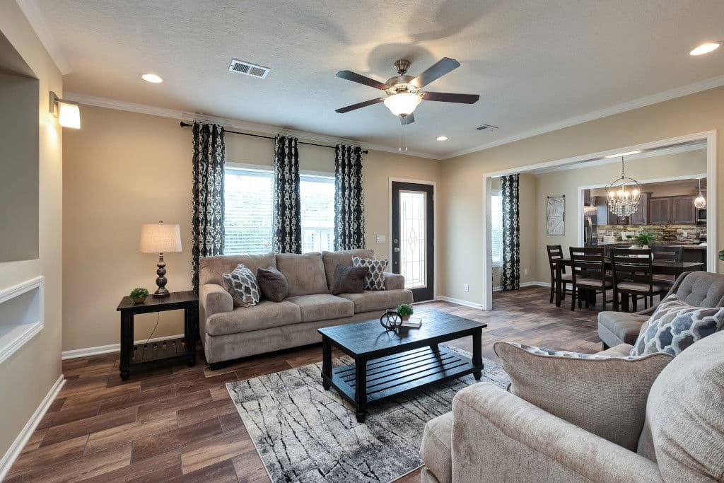Andrew interior home features