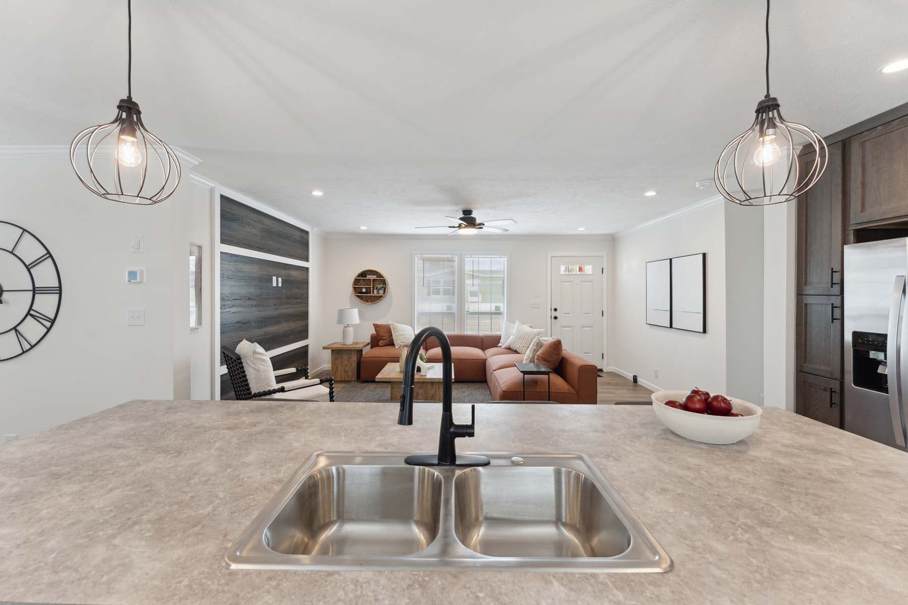 Sunlight 1493 kitchen home features