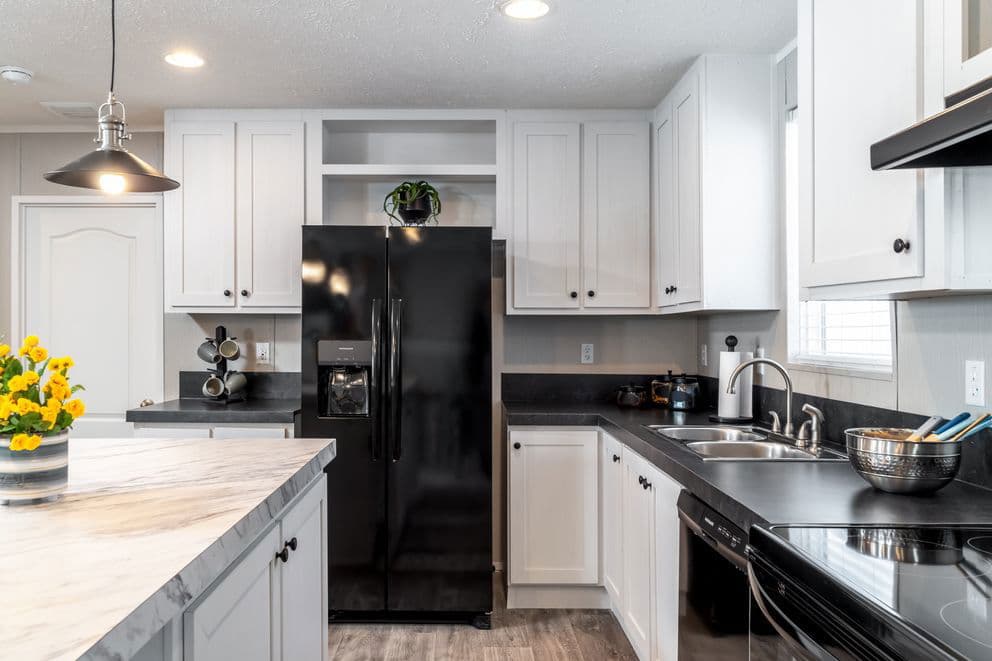 Tradition 48 kitchen home features