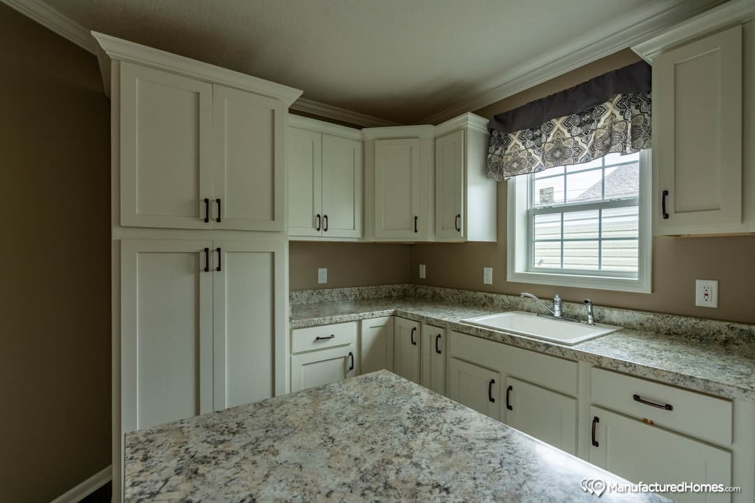The kyleigh kitchen home features