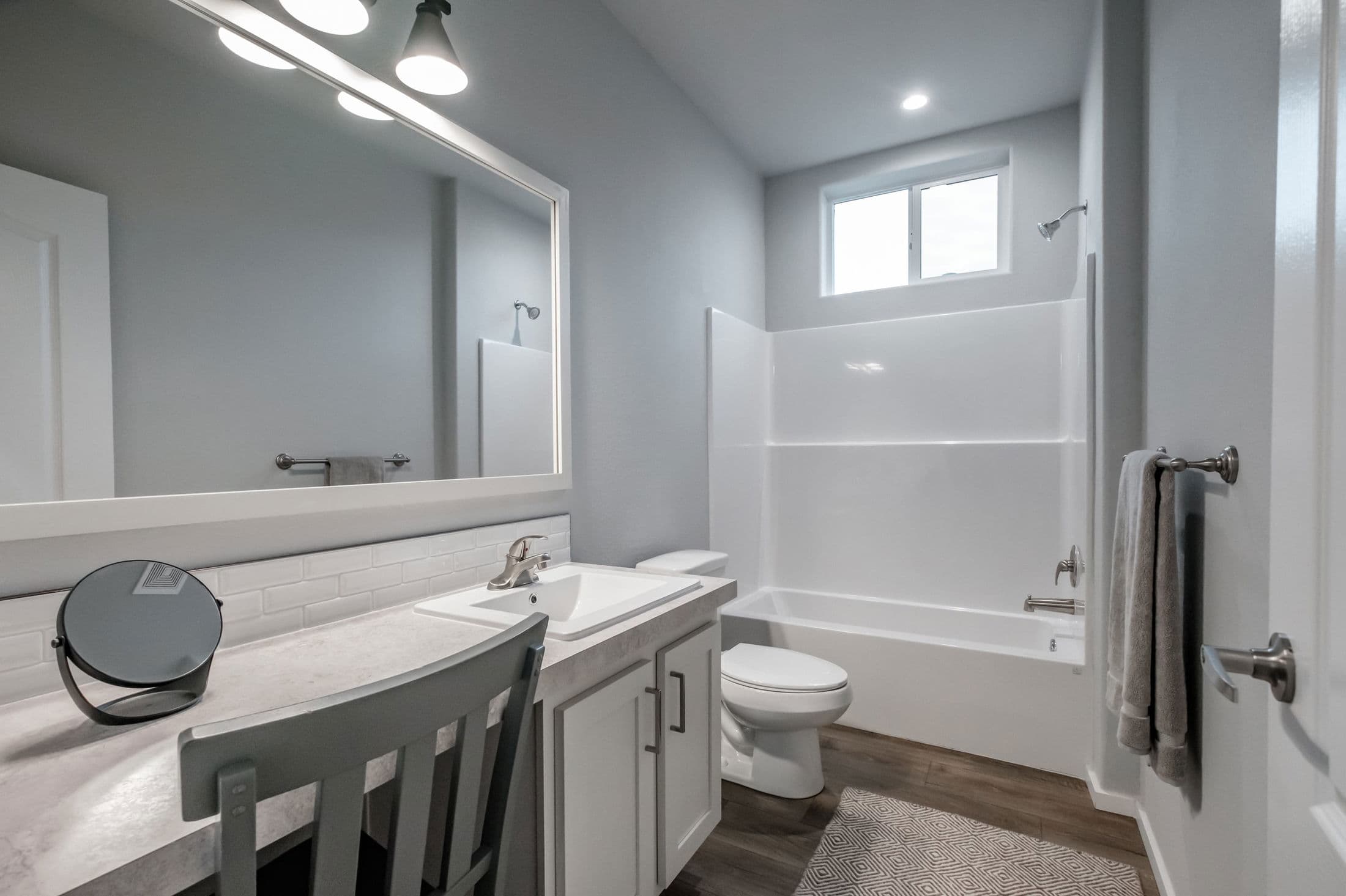 Farm house bathroom home features