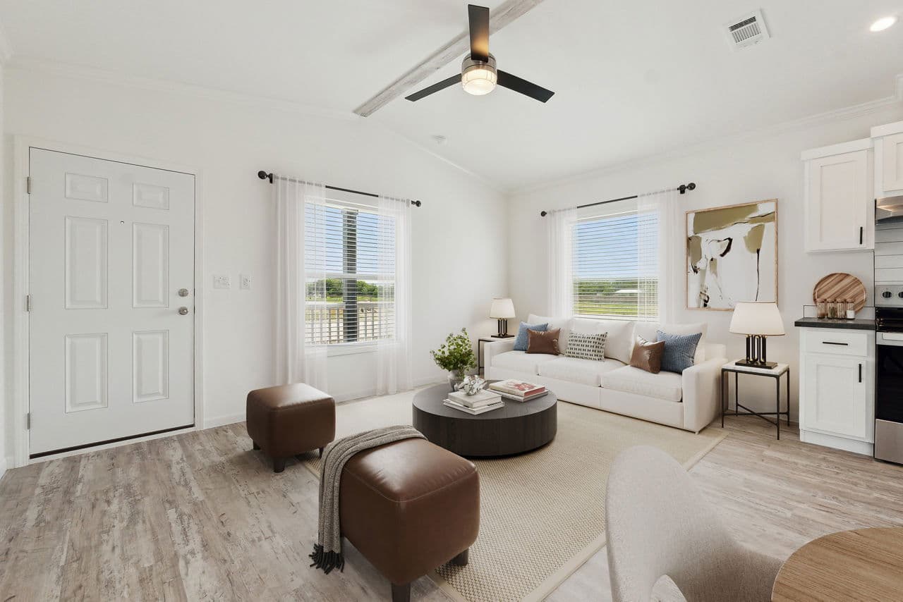 Innovation 1868h interior home features