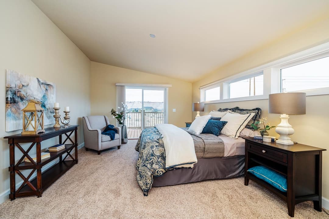 Westridge 1492ct bedroom home features