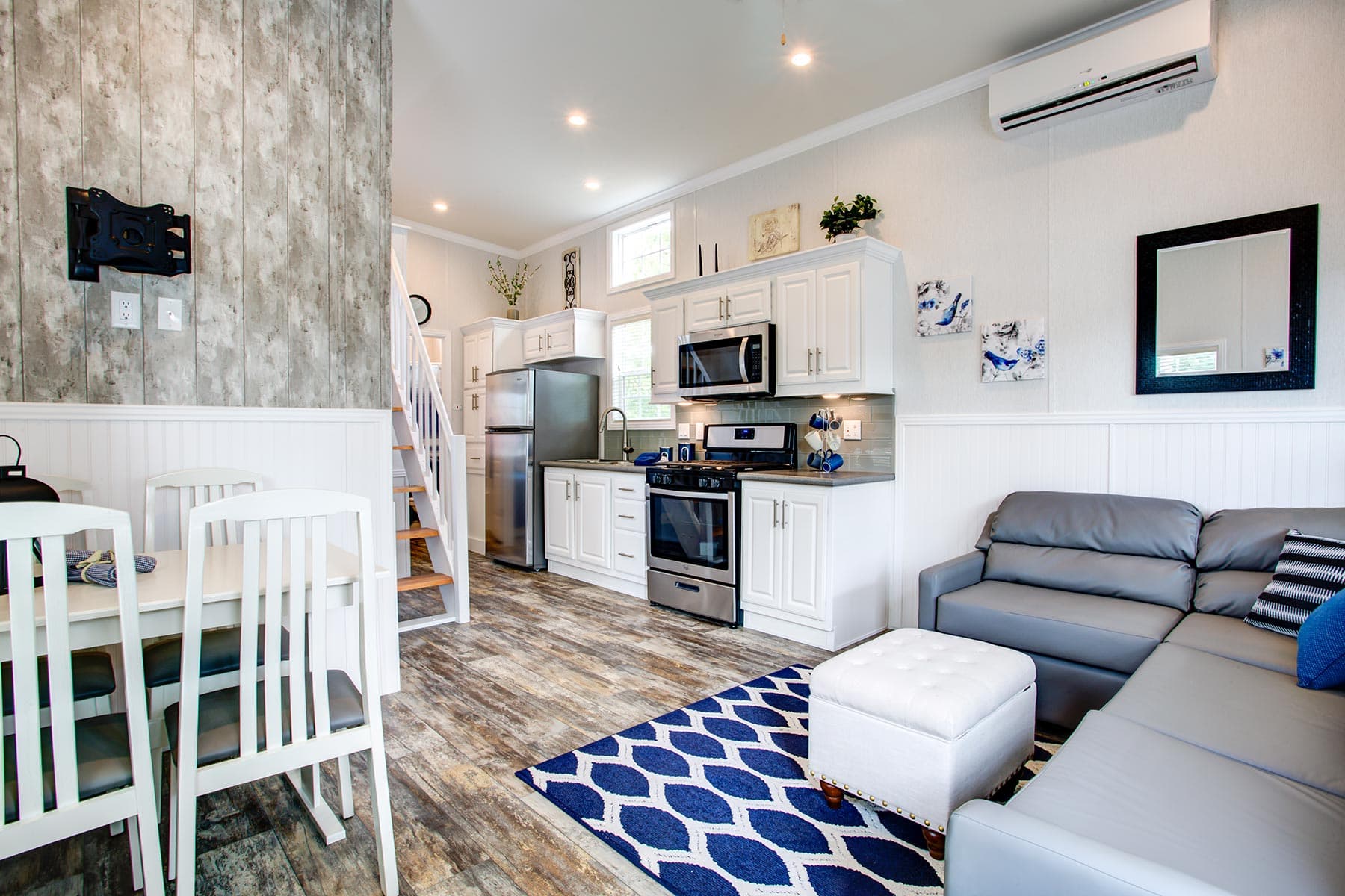 Shore park 4110l interior home features