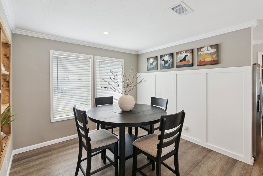 Blue sky interior home features