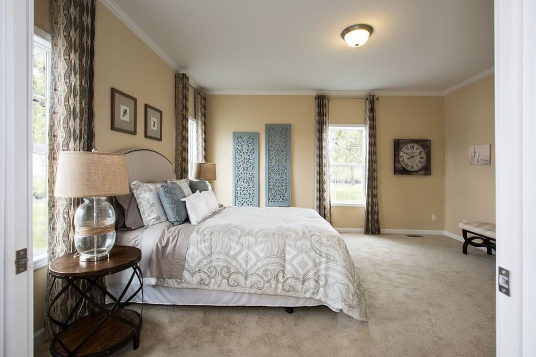 2083 heritage bedroom home features