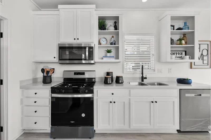 Summit kitchen home features