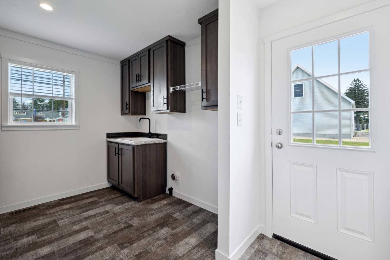 East point - elevate 60 interior home features