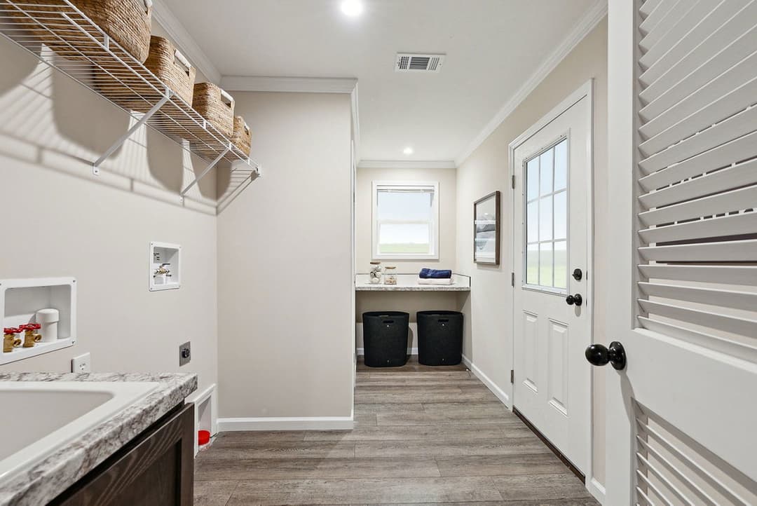 Vienna interior home features