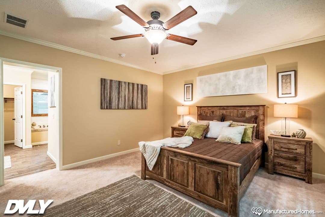 The yule bedroom home features
