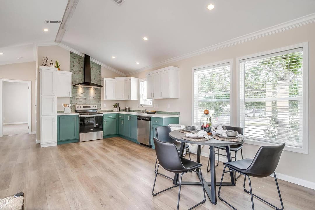 Innovation 1856h kitchen home features