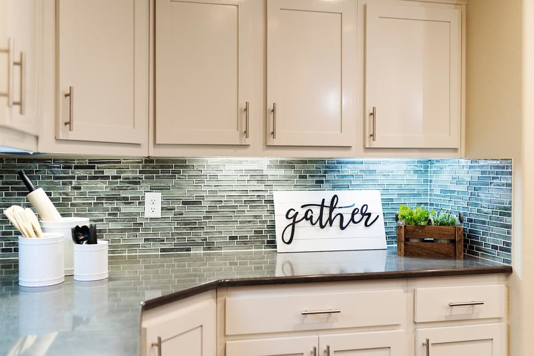 Westridge 1492ct kitchen home features