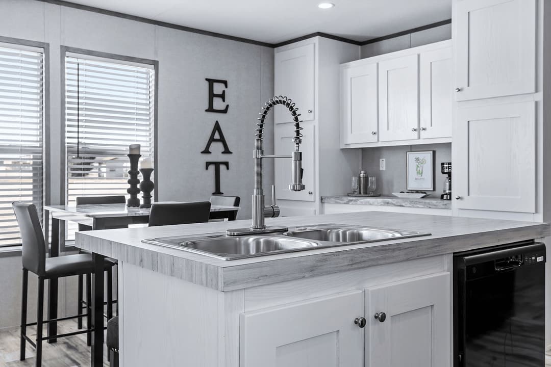 The cuatro kitchen home features