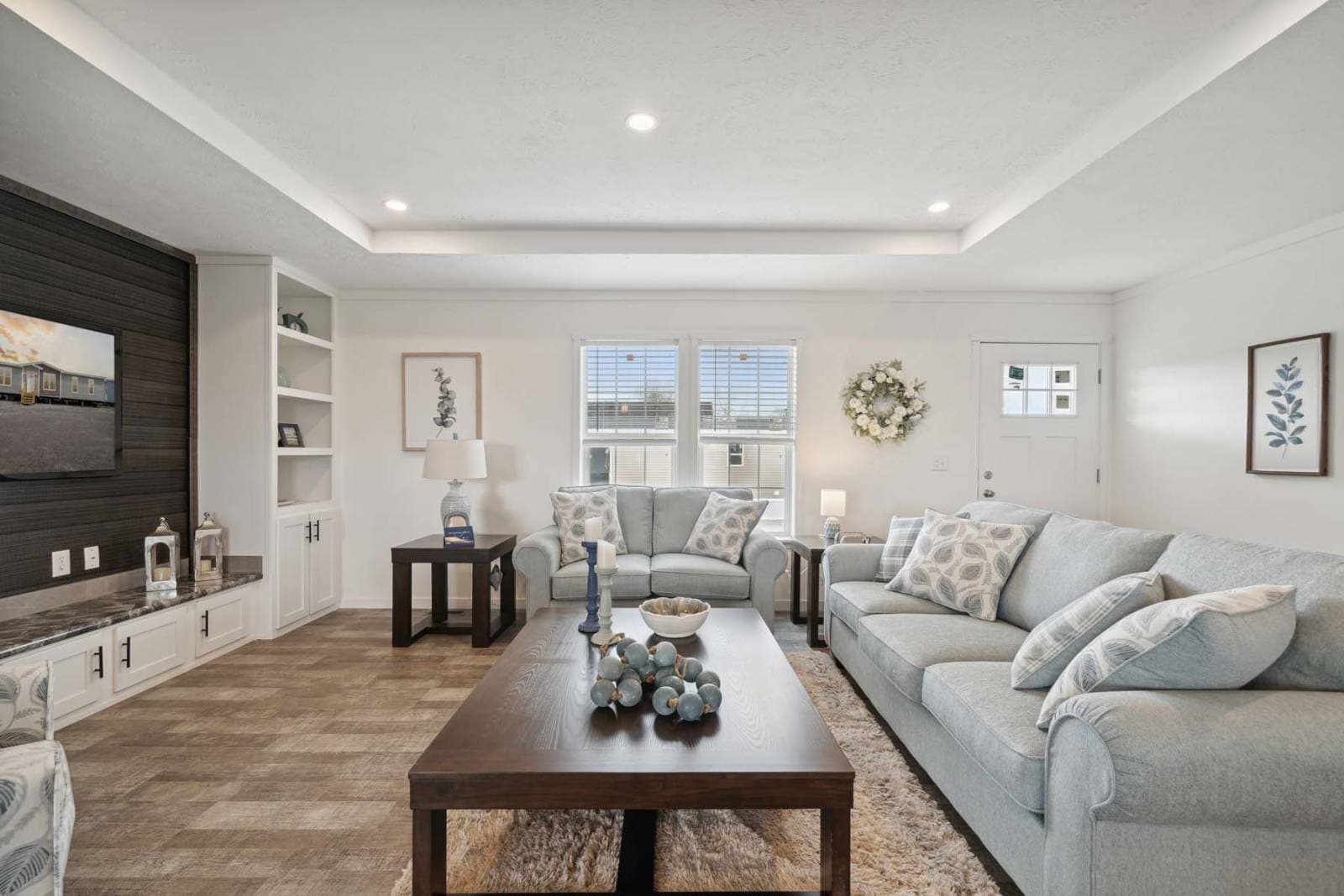East point - pursuit interior home features