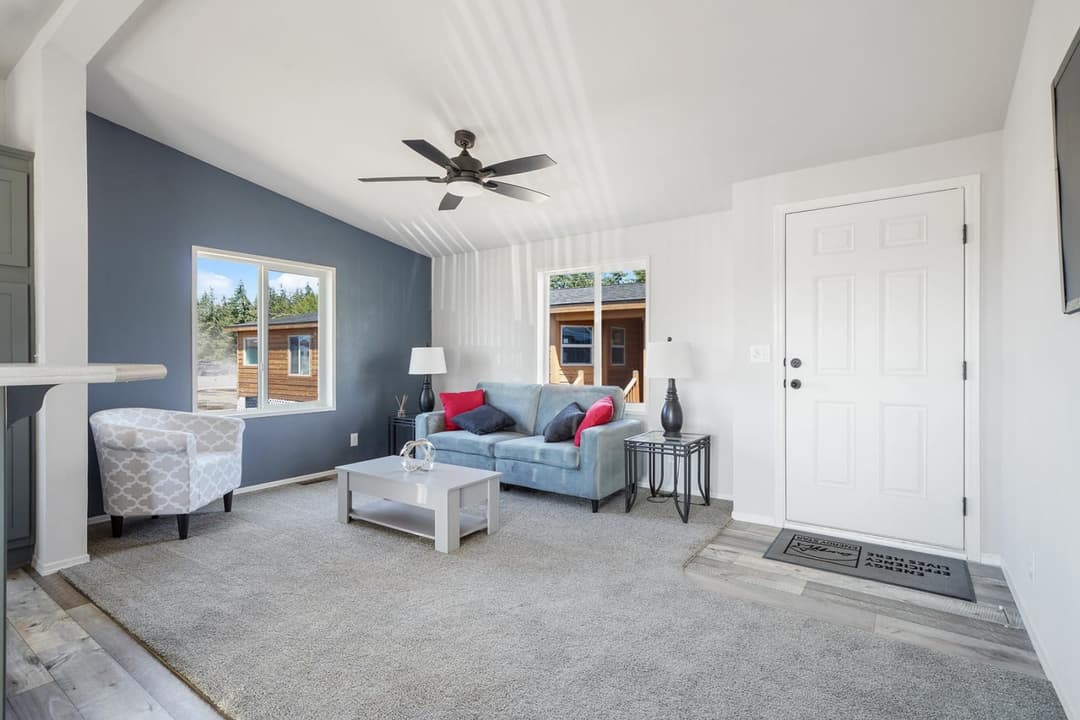 Ramada value 9082ct interior home features