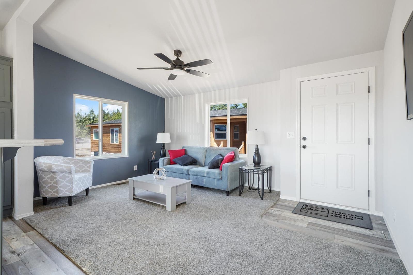 Ramada value 9082ct interior home features