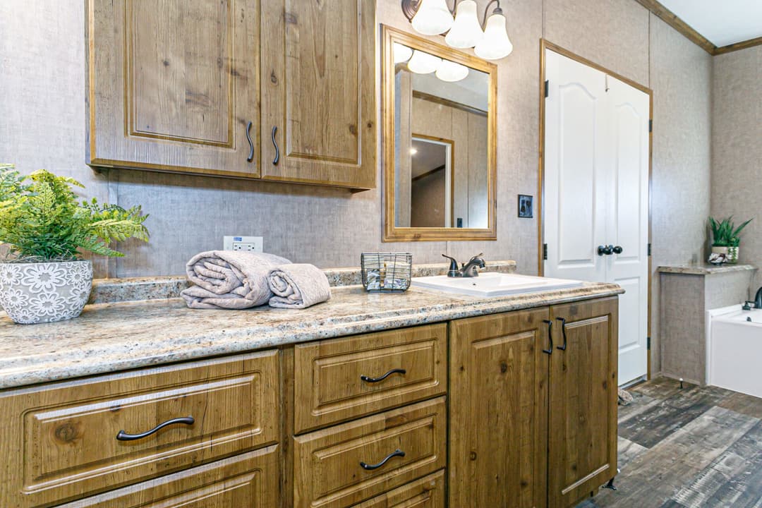 Doublewide c-32×64-32c bathroom home features
