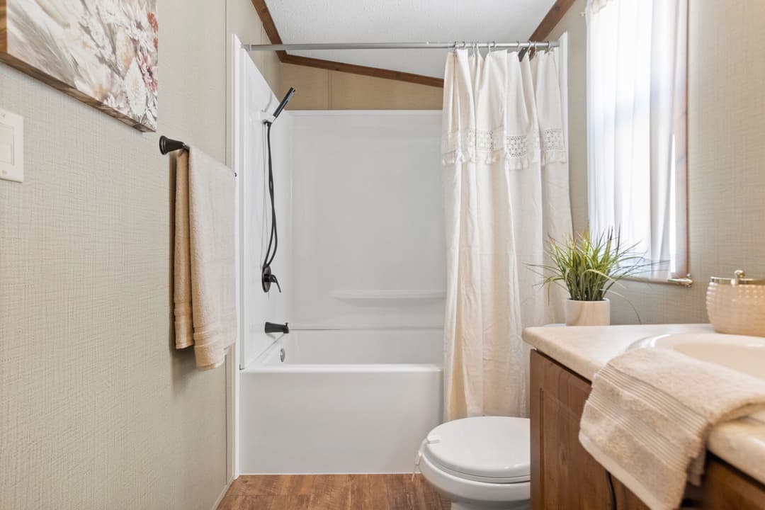 Ultra-wide 18×68-32a bathroom home features