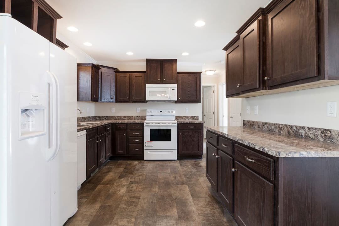 2089 52x28 3+2 heritage kitchen home features