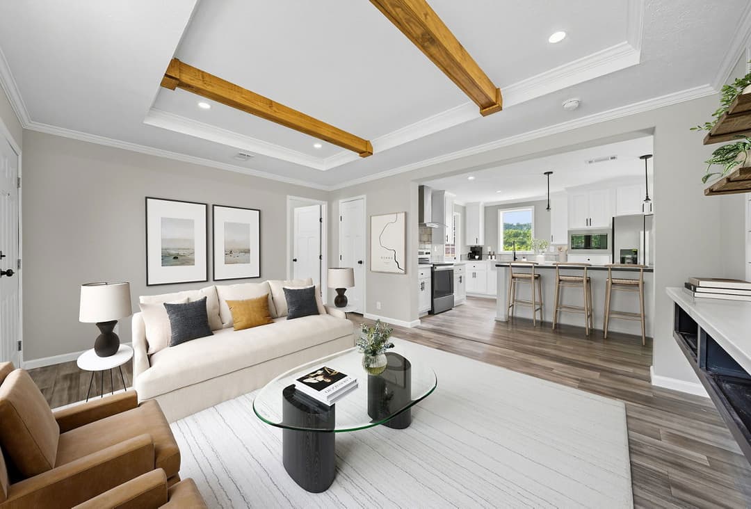 Valencia interior home features