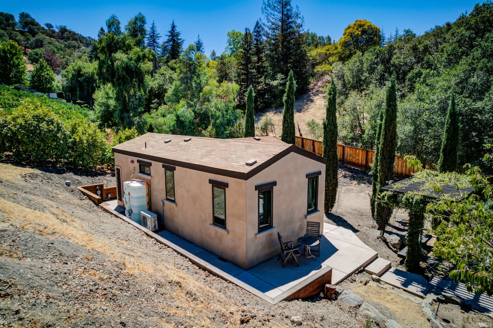 The piedmont (34') - l shaped exterior home features