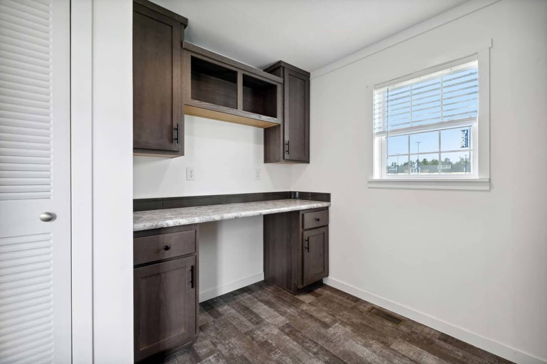 East point - elevate 60 interior home features