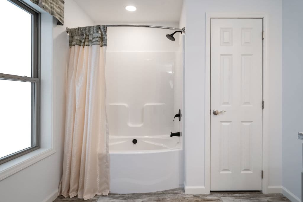 Belle ame ranch 2p2703-r bathroom home features
