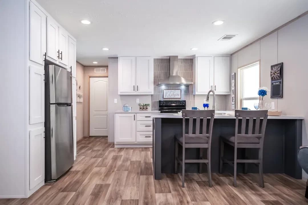 Magellan interior home features