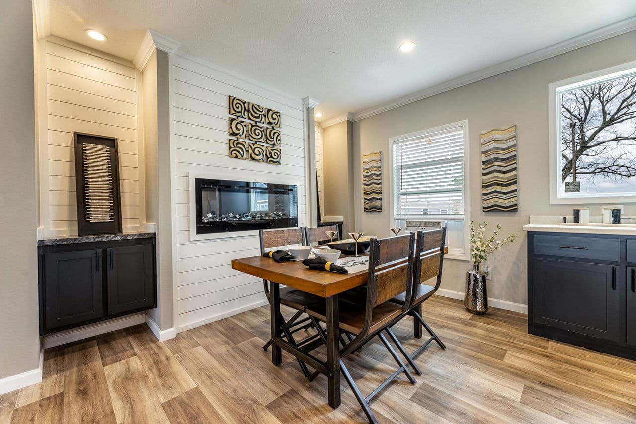 Innovation 3256h interior home features