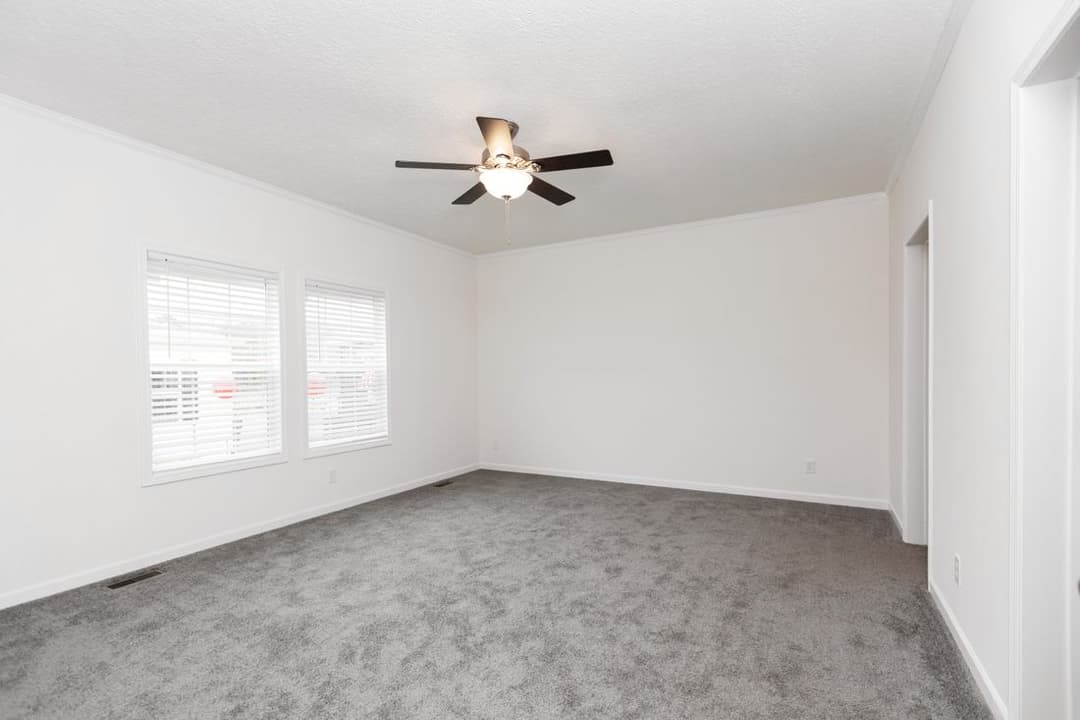 1444 carolina bedroom home features