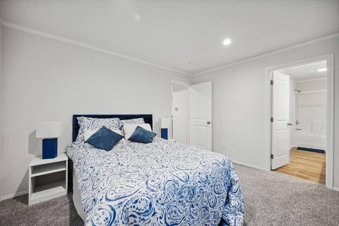 Millcreek 4400-6 bedroom home features